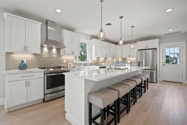 80 Massachusetts Ave 80, Arlington, MA 02474