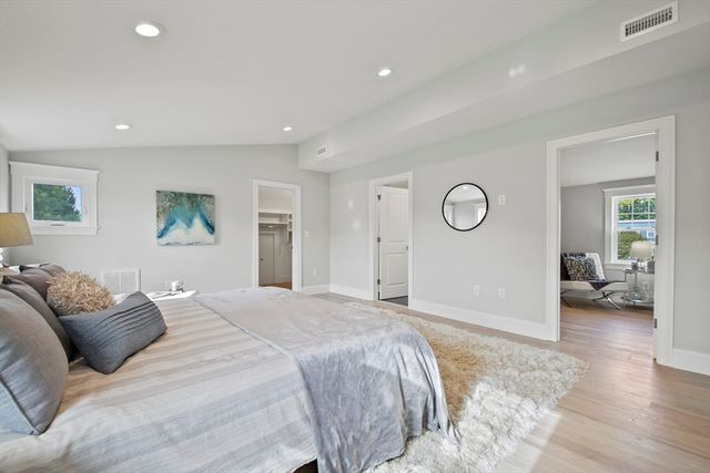 80 Massachusetts Ave 80, Arlington, MA 02474