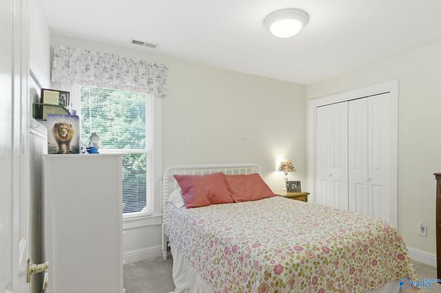 2619 Elderdale Drive SE, Owens Cross Roads, AL 35763