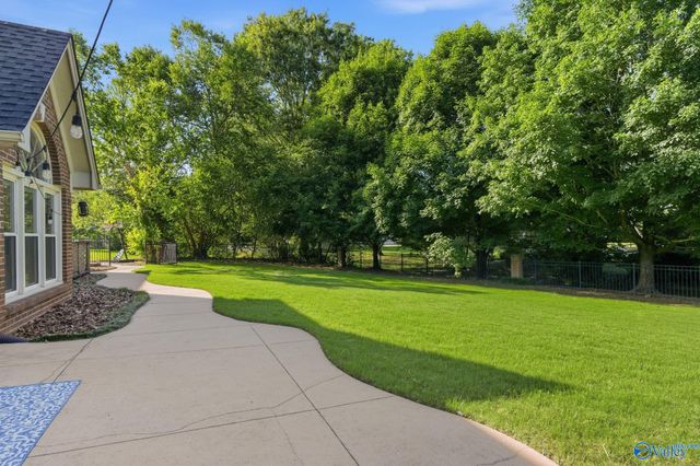 2619 Elderdale Drive SE, Owens Cross Roads, AL 35763
