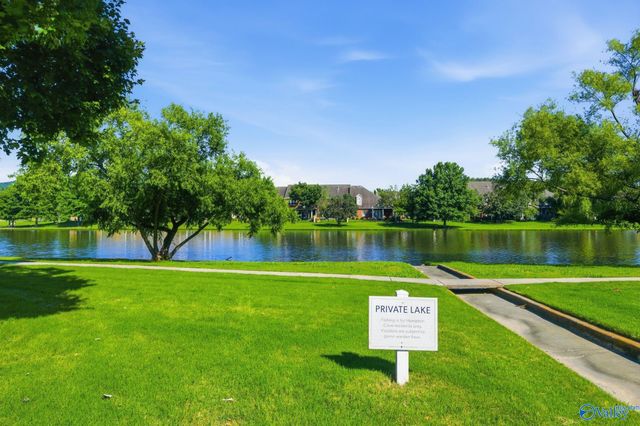 2619 Elderdale Drive SE, Owens Cross Roads, AL 35763