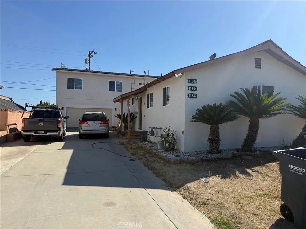 11842 Hollyview, La Mirada, CA 90638