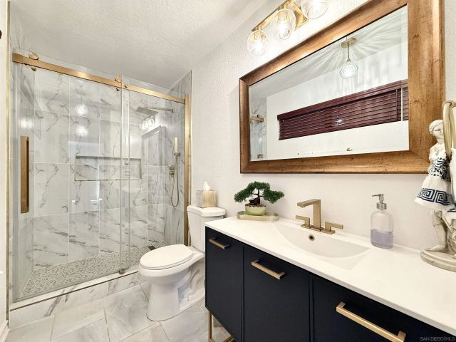 1423 Vista Grande Rd, El Cajon, CA 92019