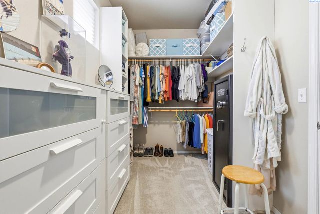 3306 Turquoise Ct, Pasco, WA 99301