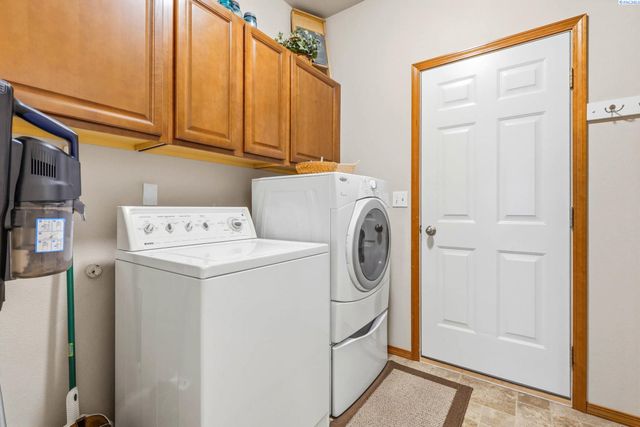 3306 Turquoise Ct, Pasco, WA 99301