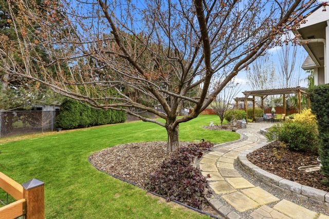 3306 Turquoise Ct, Pasco, WA 99301