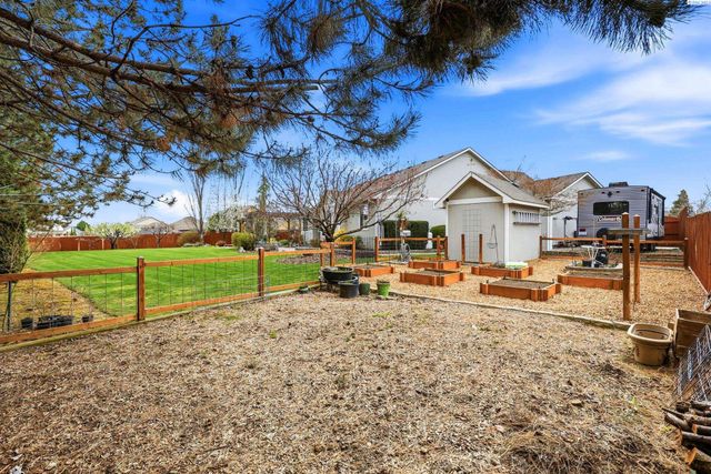 3306 Turquoise Ct, Pasco, WA 99301