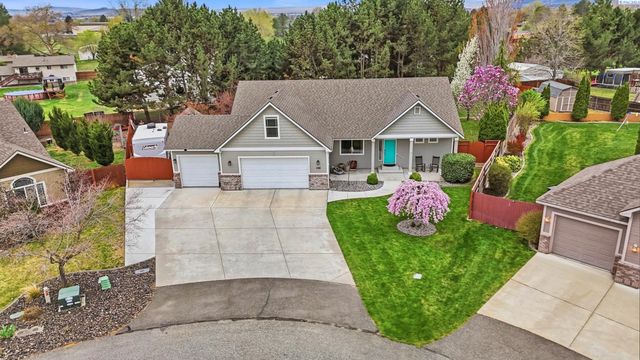 3306 Turquoise Ct, Pasco, WA 99301
