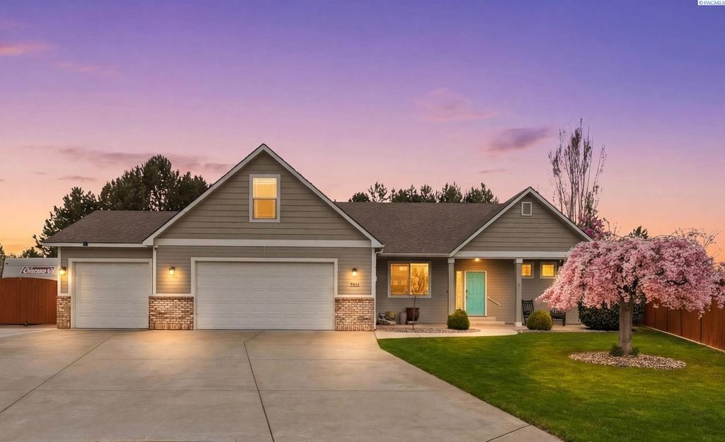 3306 Turquoise Ct, Pasco, WA 99301