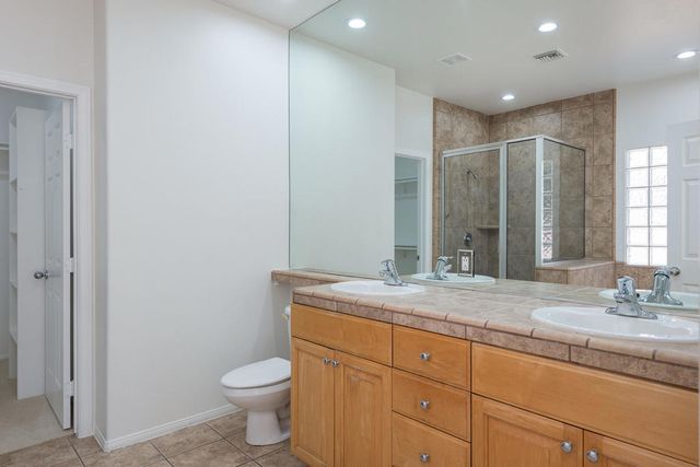 74137 Academy Lane E, Palm Desert, CA 92211