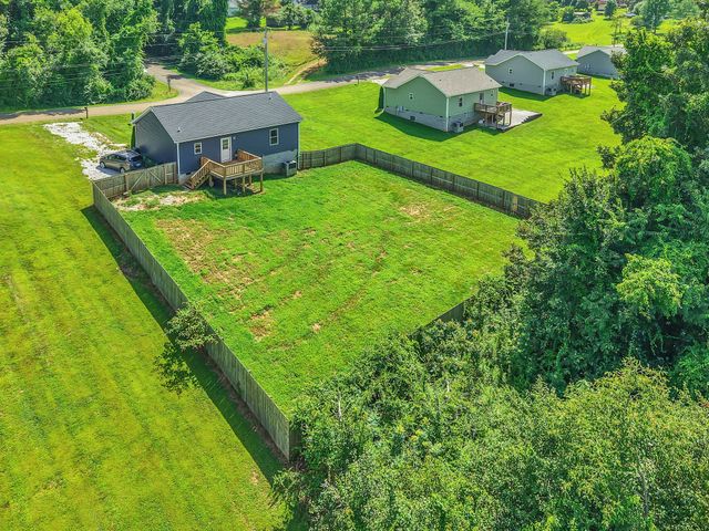 142 Pine Ave, Morrison, TN 37357