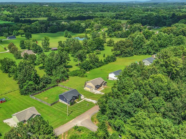 142 Pine Ave, Morrison, TN 37357