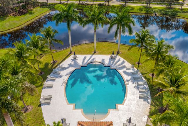 150 SE Fiore Bello, Port St. Lucie, Port St Lucie, FL 34952
