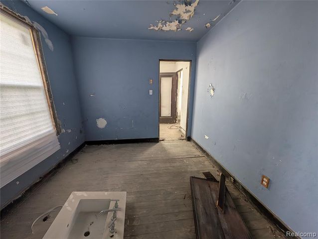 12604 Stoepel Street, Detroit, MI 48238