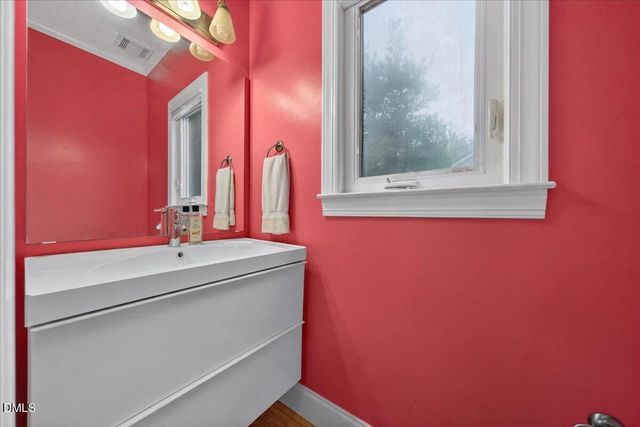 7328 John Hopkins Court, Raleigh, NC 27616