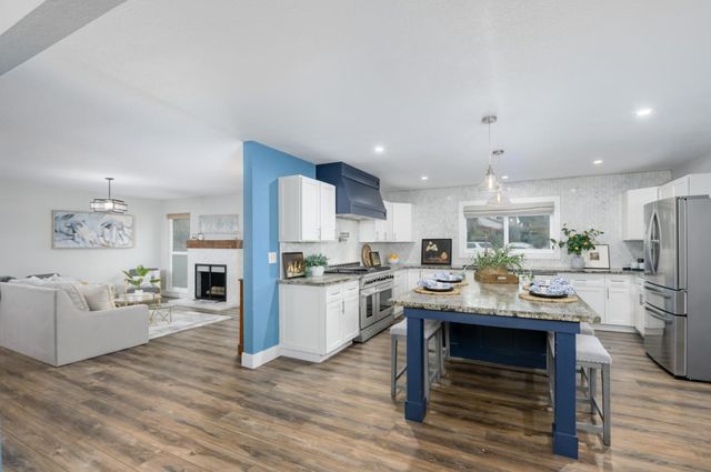 502 W Keystone Ave, Woodland, CA 95695