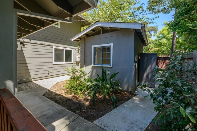 502 W Keystone Ave, Woodland, CA 95695