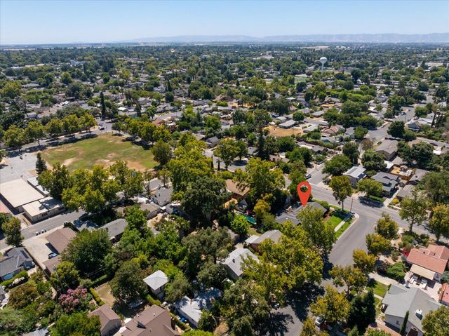 502 W Keystone Ave, Woodland, CA 95695