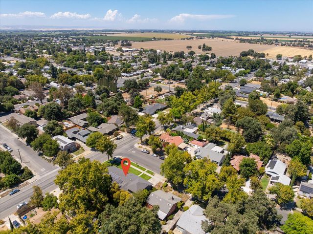 502 W Keystone Ave, Woodland, CA 95695