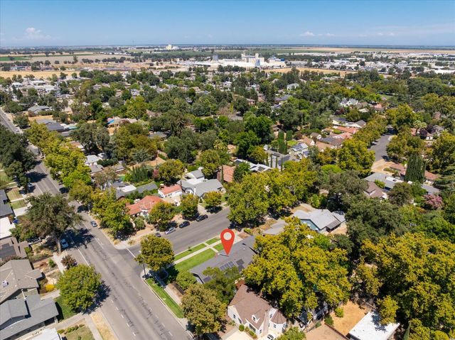 502 W Keystone Ave, Woodland, CA 95695