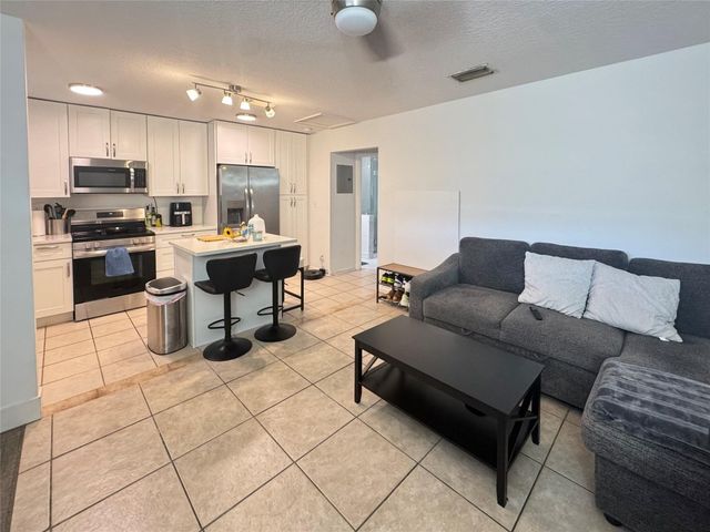 151 SW 15th Street, Pompano Beach, FL 33060