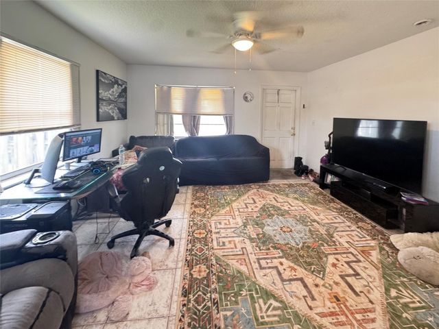 151 SW 15th Street, Pompano Beach, FL 33060