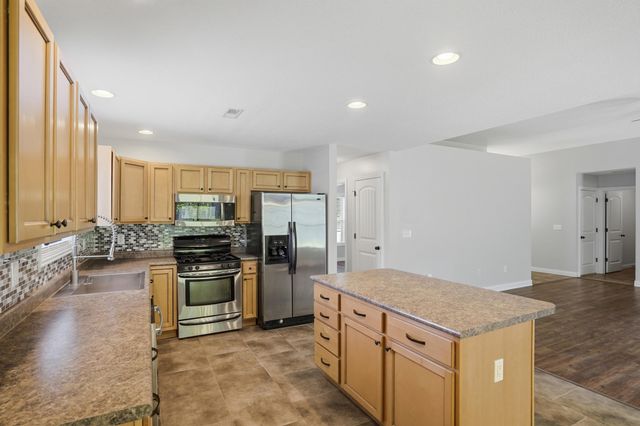 3108 RED BAY CREEK RD, Columbia, MO 65203