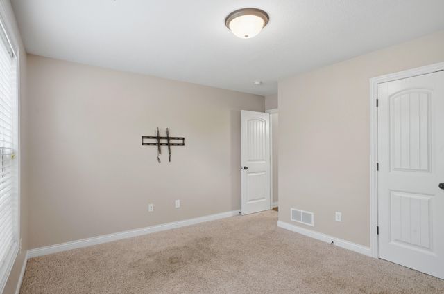 3108 RED BAY CREEK RD, Columbia, MO 65203