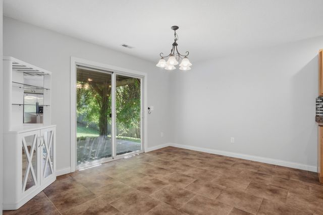 3108 RED BAY CREEK RD, Columbia, MO 65203