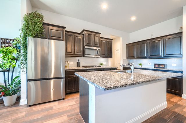 144 Wenham Way, Forney, TX 75126