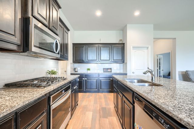 144 Wenham Way, Forney, TX 75126