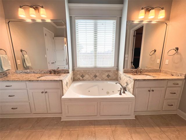725 Dumaine Drive, Bossier City, LA 71111
