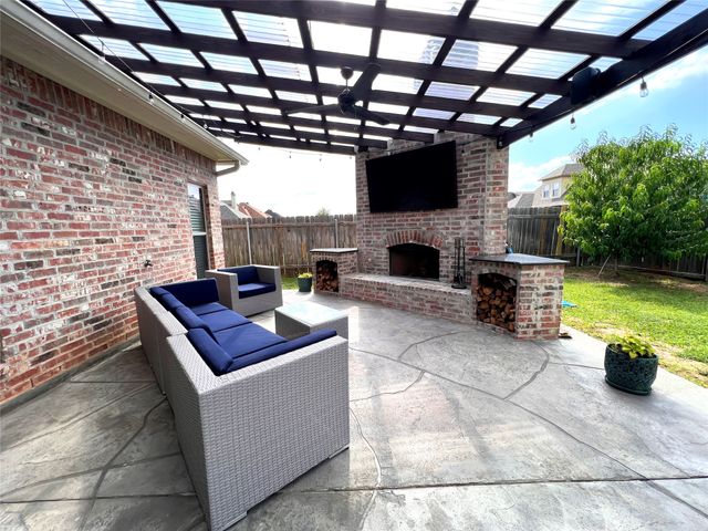 725 Dumaine Drive, Bossier City, LA 71111