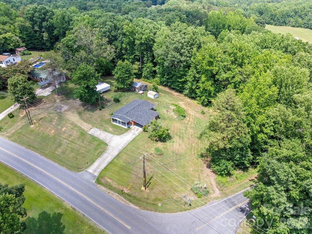 3139 Gastonia Highway, Lincolnton, NC 28092