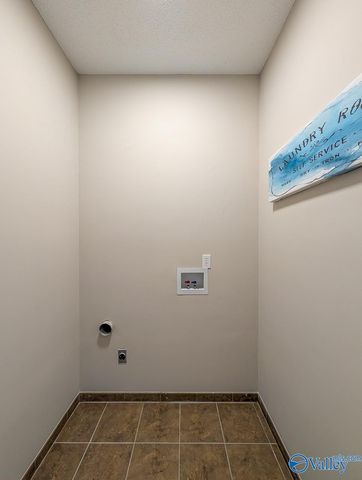 134 Fox Run Drive, Meridianville, AL 35759