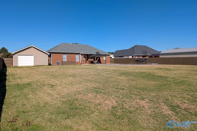 134 Fox Run Drive, Meridianville, AL 35759