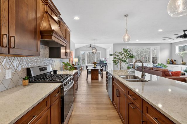 10597 Sharon Lee Lane 88, Portage, MI 49024