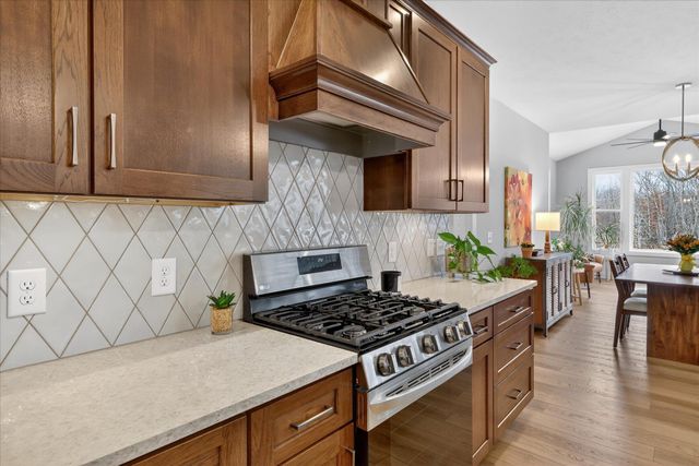 10597 Sharon Lee Lane 88, Portage, MI 49024