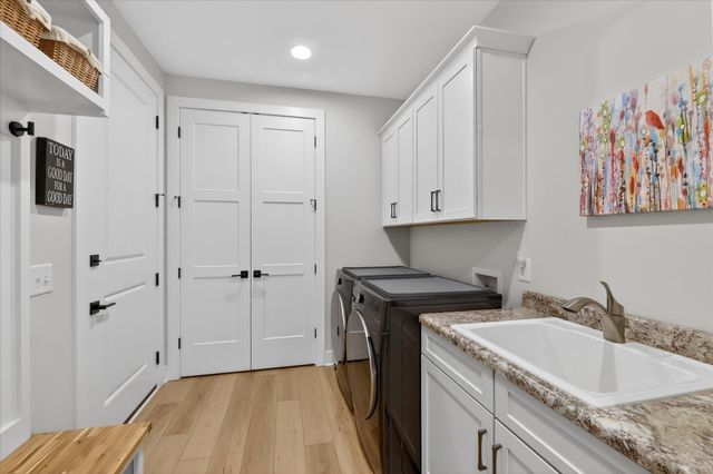 10597 Sharon Lee Lane 88, Portage, MI 49024