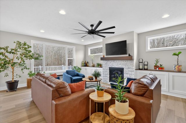 10597 Sharon Lee Lane 88, Portage, MI 49024