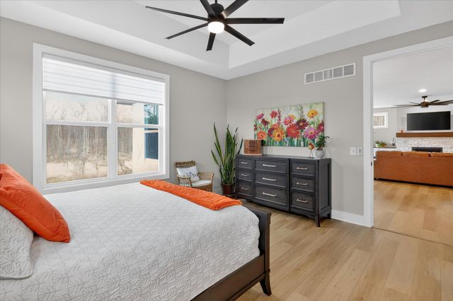 10597 Sharon Lee Lane 88, Portage, MI 49024