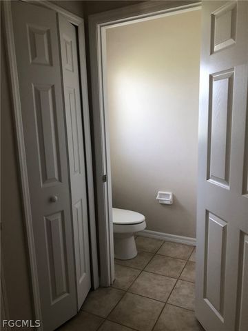 1004 NW 7th AVE, Cape Coral, FL 33993