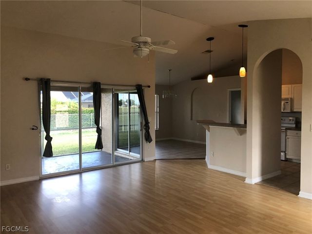 1004 NW 7th AVE, Cape Coral, FL 33993