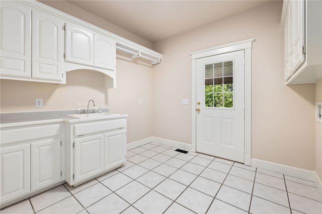 15901 Mt Olive Road, Gravette, AR 72736