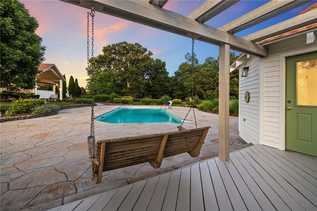 15901 Mt Olive Road, Gravette, AR 72736