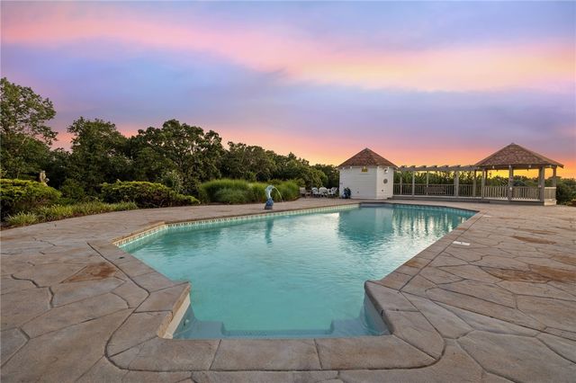 15901 Mt Olive Road, Gravette, AR 72736