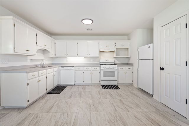 15901 Mt Olive Road, Gravette, AR 72736