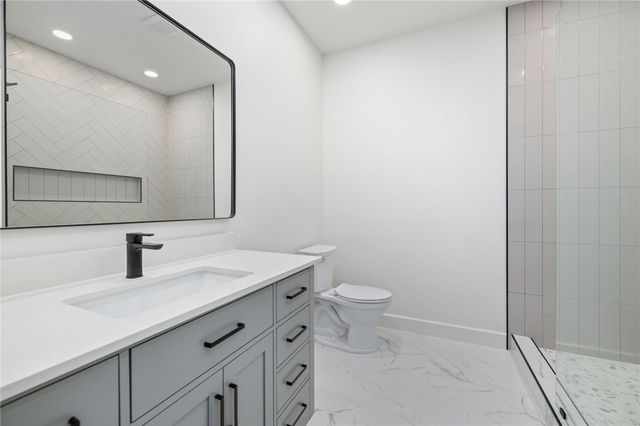 15901 Mt Olive Road, Gravette, AR 72736