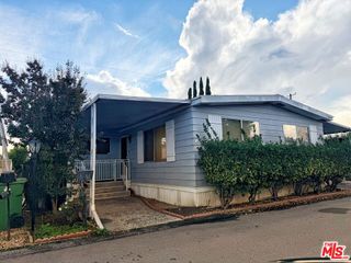 8801 Eton Avenue 86, Canoga Park, CA 91304