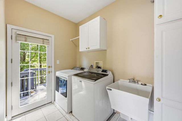112 Ontario COURT, Adams Twp, PA 15044